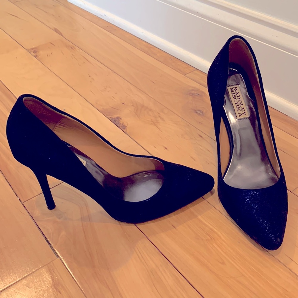 Badgley Mischka pumps